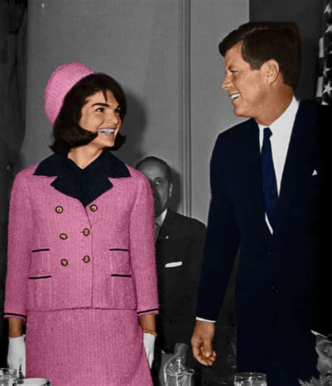 why didn't Jacqueline Kennedy wear pink suit